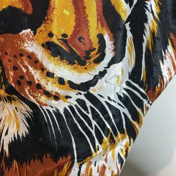 Vintage Tiger Novelty Print AOP Full Zip Bomber Jacket - Picture 7 of 8
